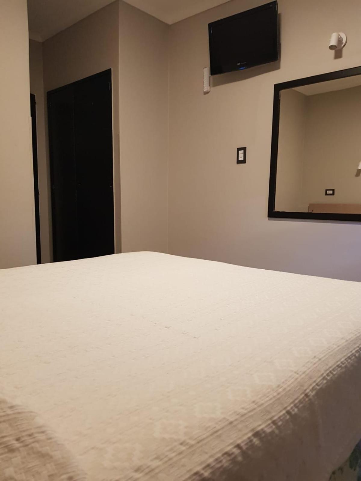 Hotel Marilian II Salta Zewnętrze zdjęcie